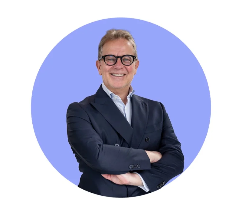 Headshot met branded achtergrond